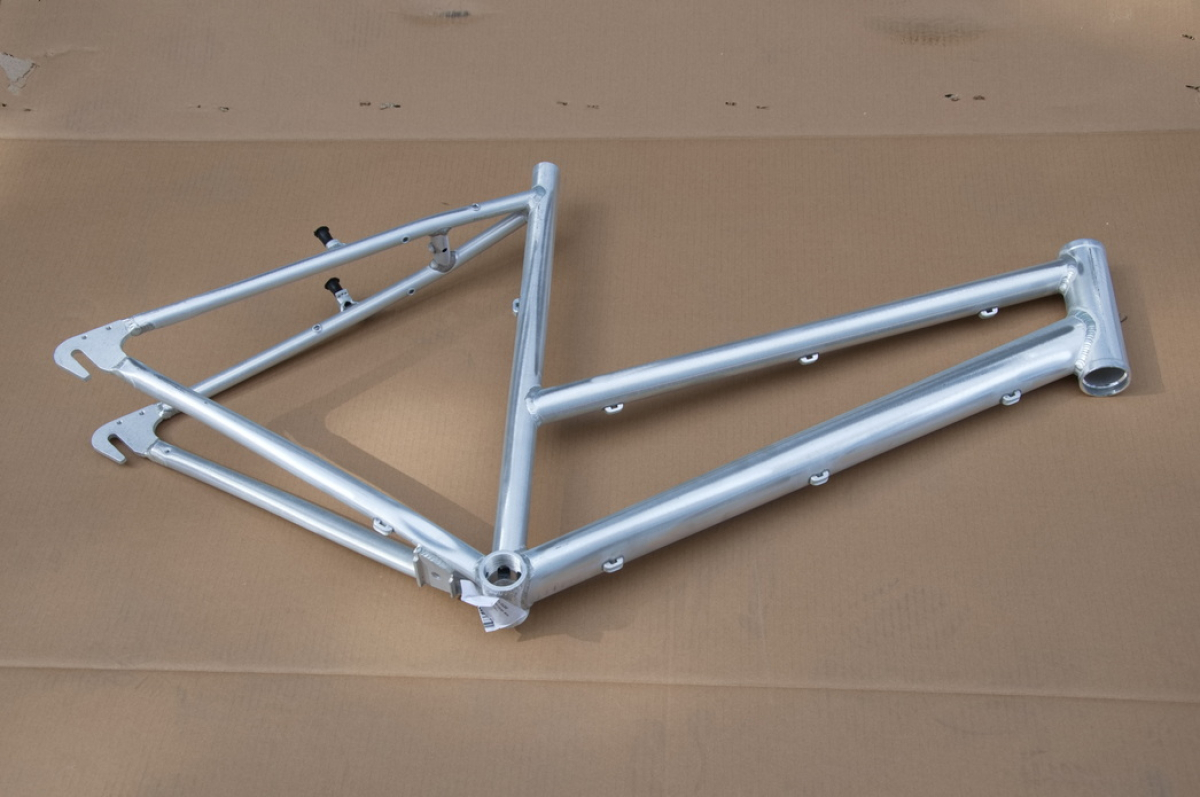 TOK15,1 28"/21"_1dizajn EXPLORER 2026