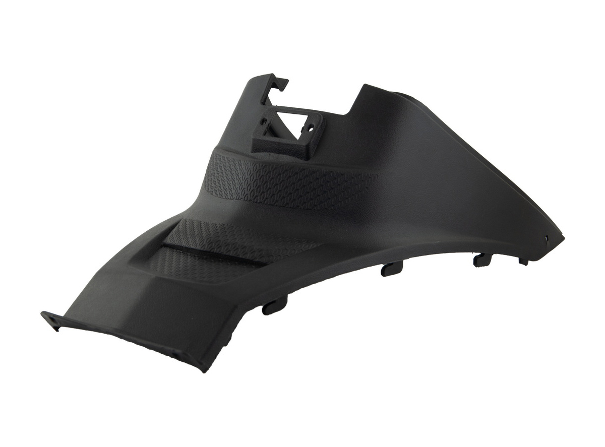 EB.PLASTIČNI OKLOP ISPOD SEDIŠTA SB-250