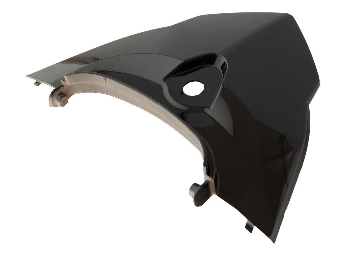 EB.MASKA ZADNJEG SVETLA CRNA SB-250