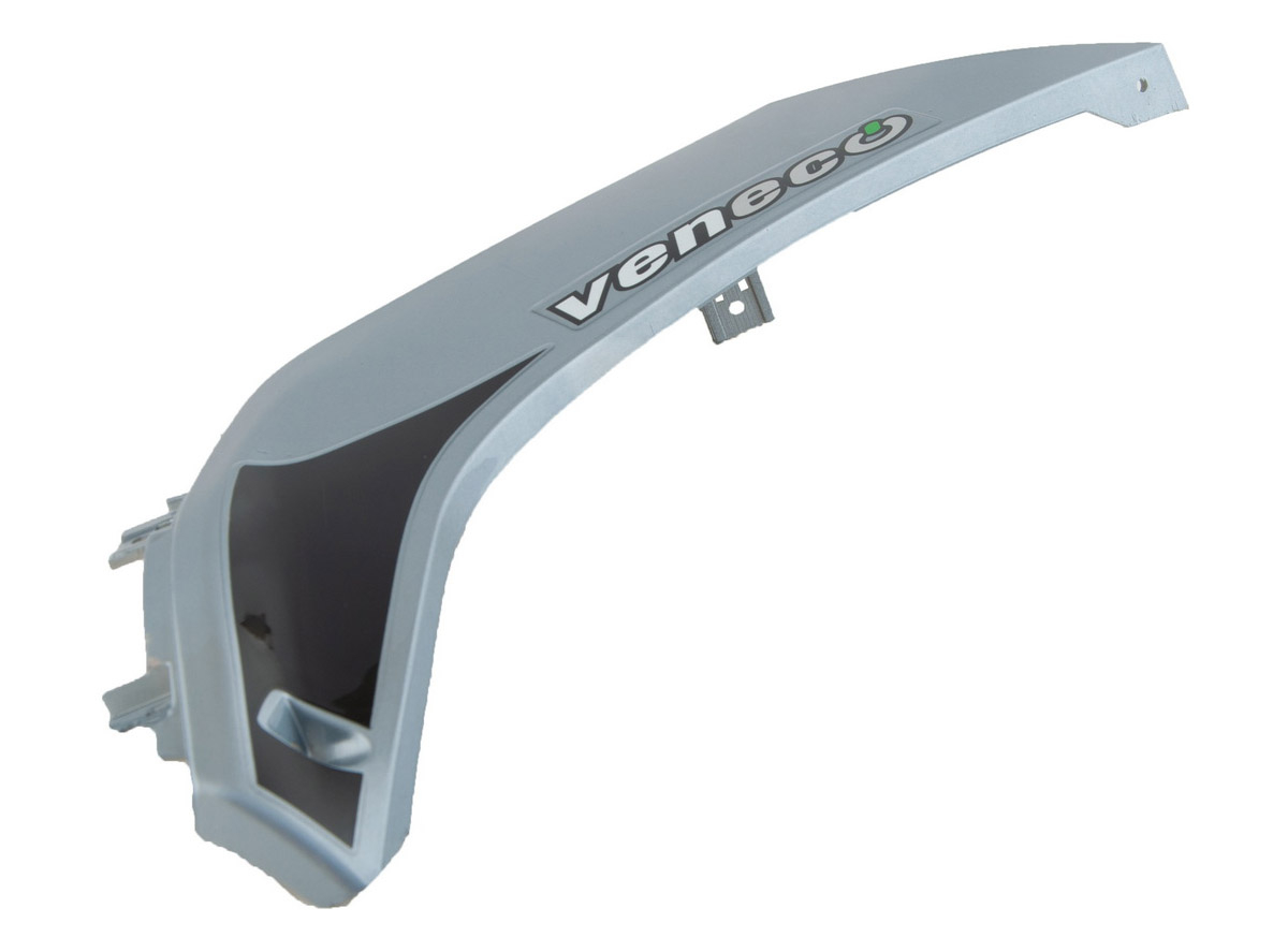 EB.PREDNJA BOČNA DESNA PLASTIKA SIVA SB-250