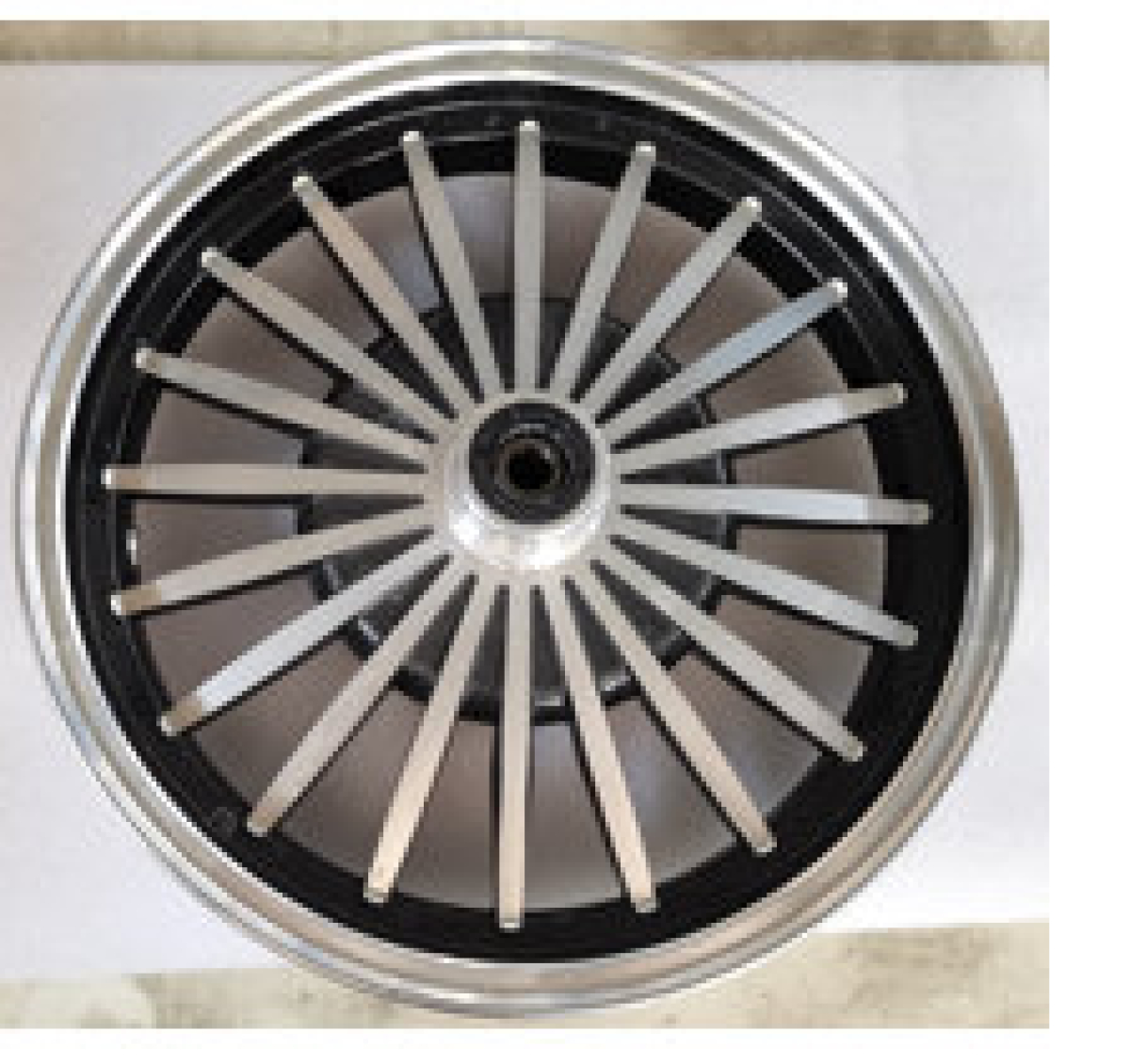 EB.PREDNJI TOČAK 14" BN025