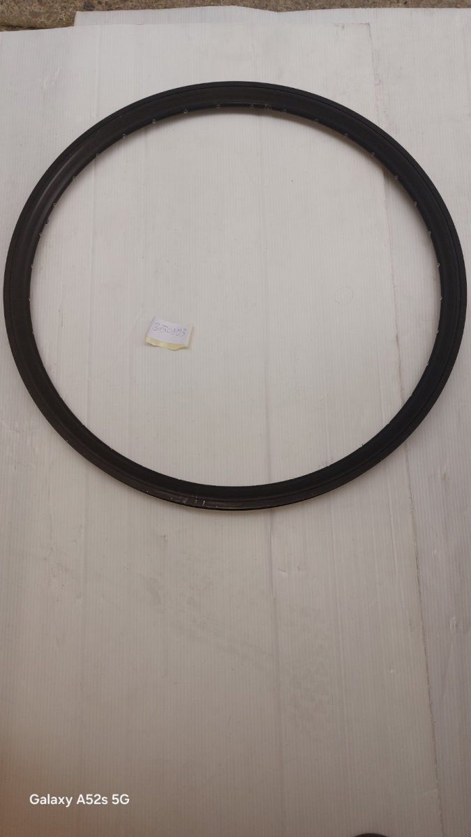 OBRUC V3 24" CRNI 36 RUPA V3.24CR.36R BEZ CNC 2025