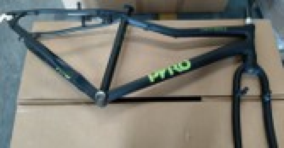 VP.BIC.F.RAM.JUN_ PYRO YNG/VB/ZPYRO241MTV/27AL06DTF01/S11" ZPYRO 2027