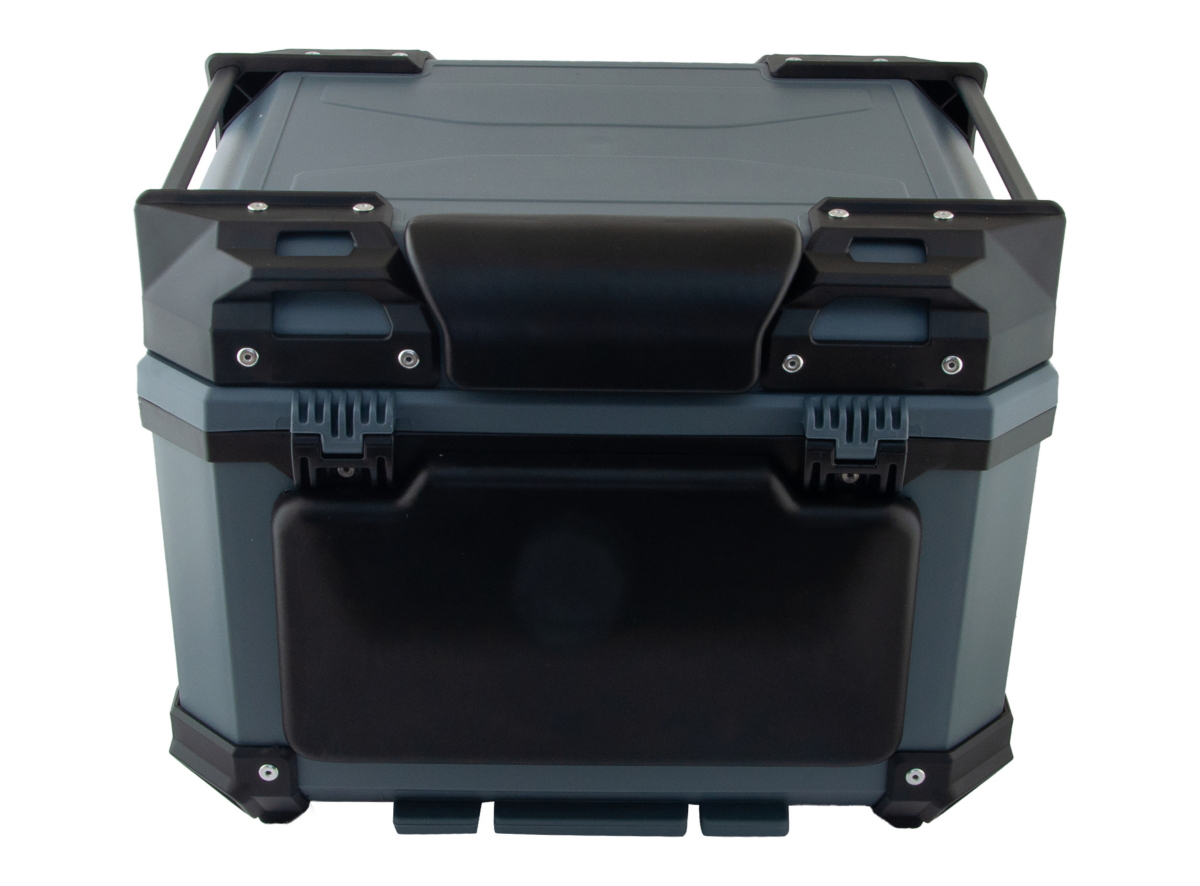 Kofer ALU za motor zadnji sivi sa naslonom i kodnom bravom 45L 43X37.5X34CM