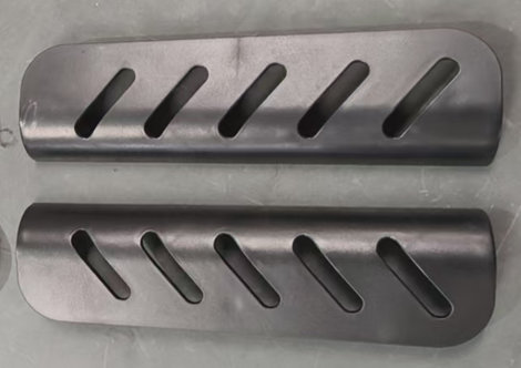 EB. MASKA DEKORATIVNA L/D (BN032