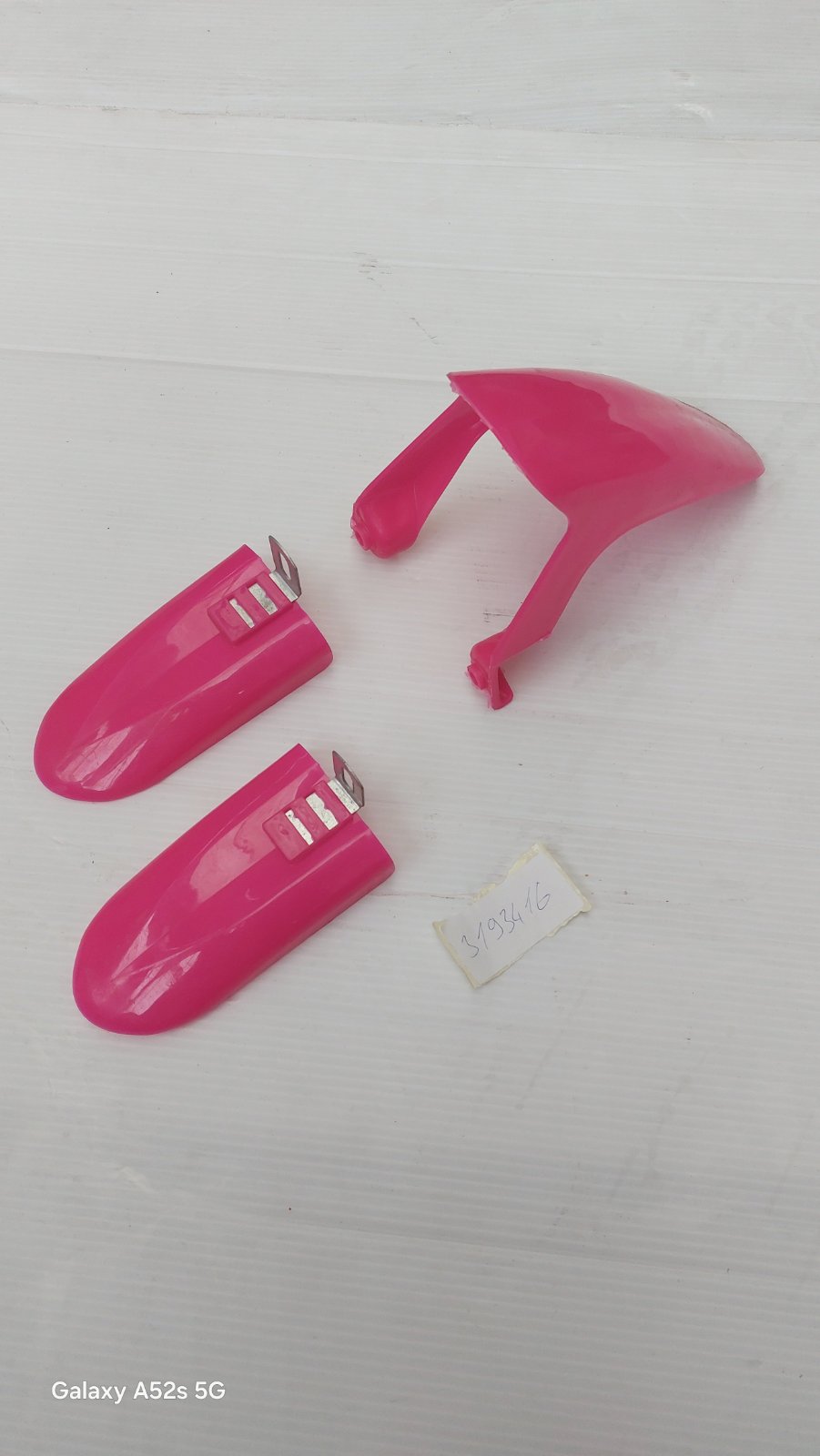 BLATOBRAN 16-20 ZA DECIJI BICIKL GIAN PLASTICNI YS8110 LJUBICAST 202