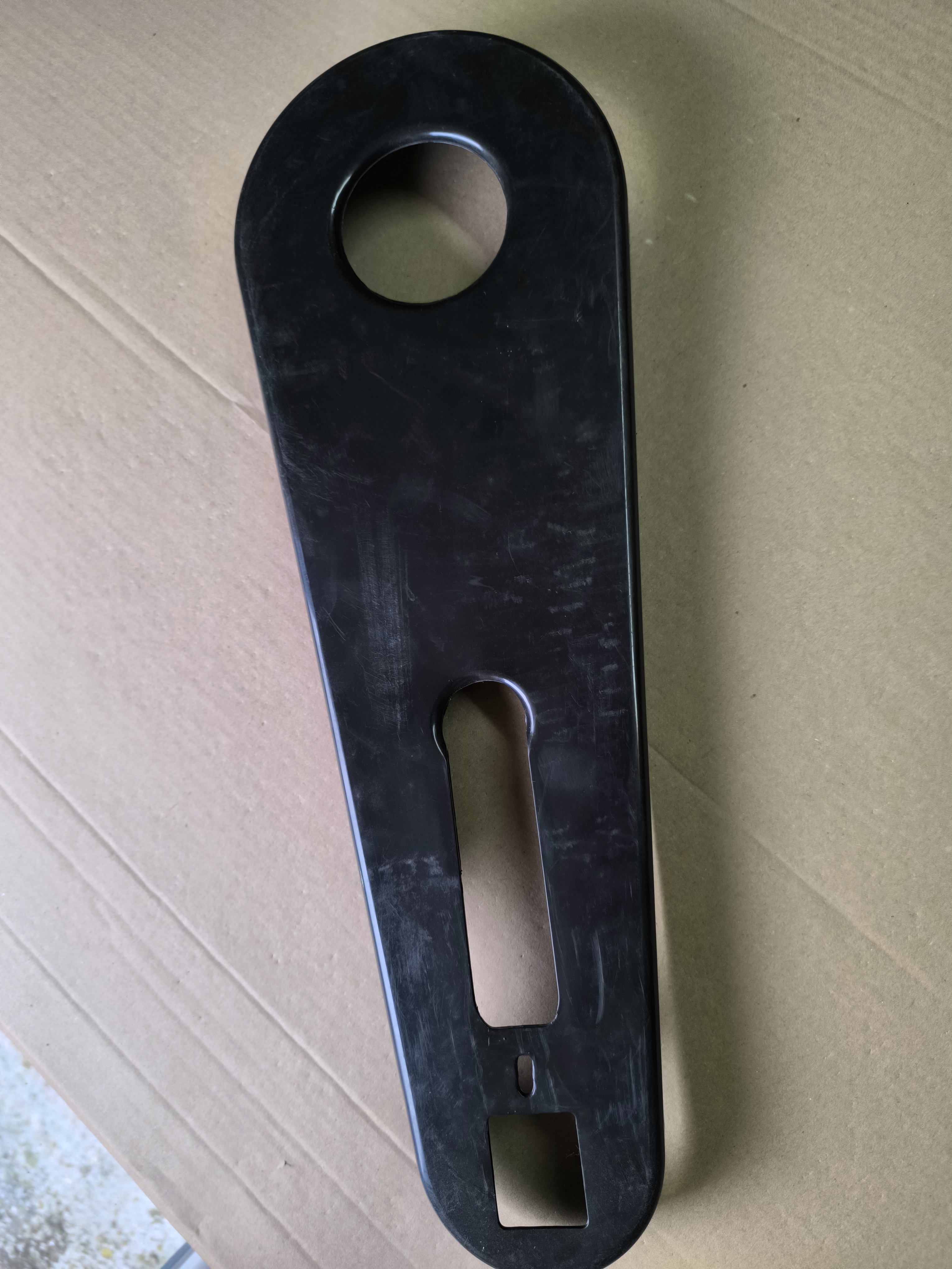 LANCOBRAN ZA MONTAZU NA DECIJE BICIKLE VELICINA 20" CRNI 2015