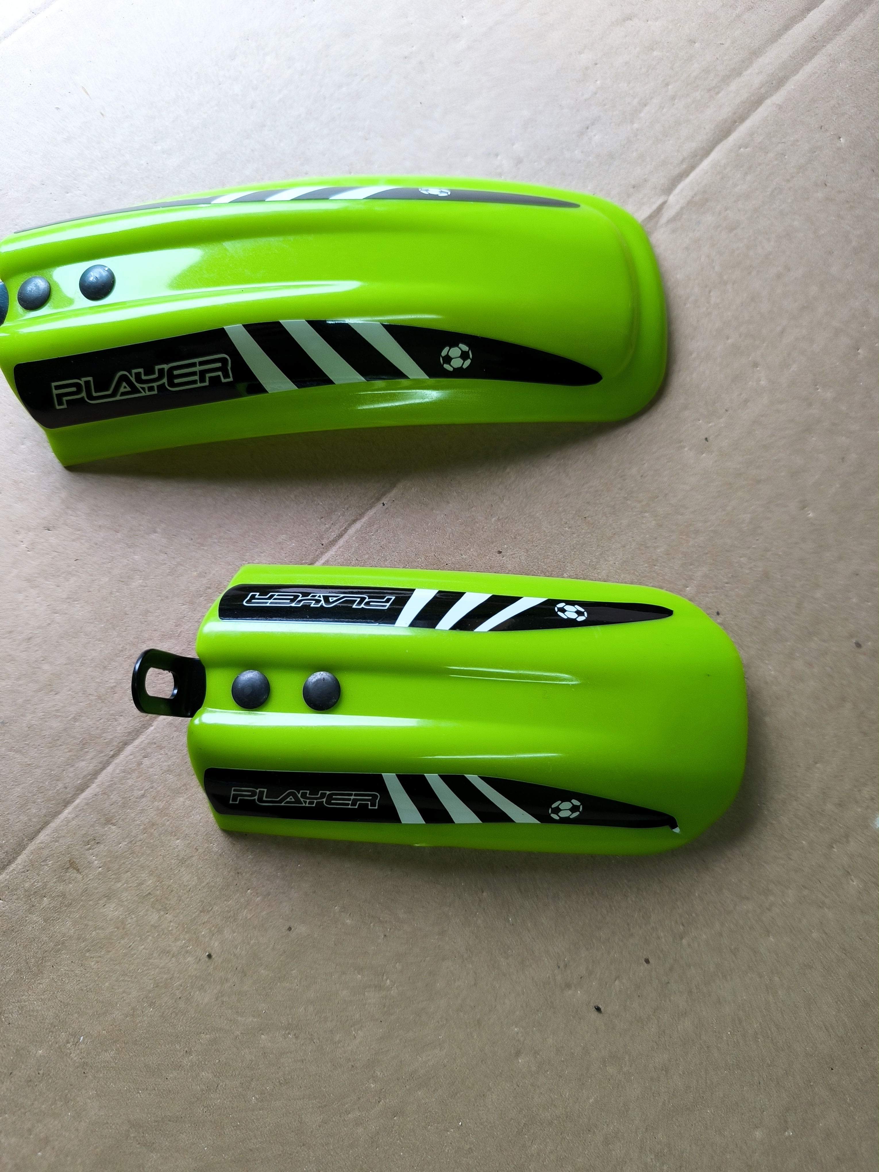 BLATOBRAN ZA DECIJE BICIKLE PVC 12" ZELENI PLAYER TYPE 2015