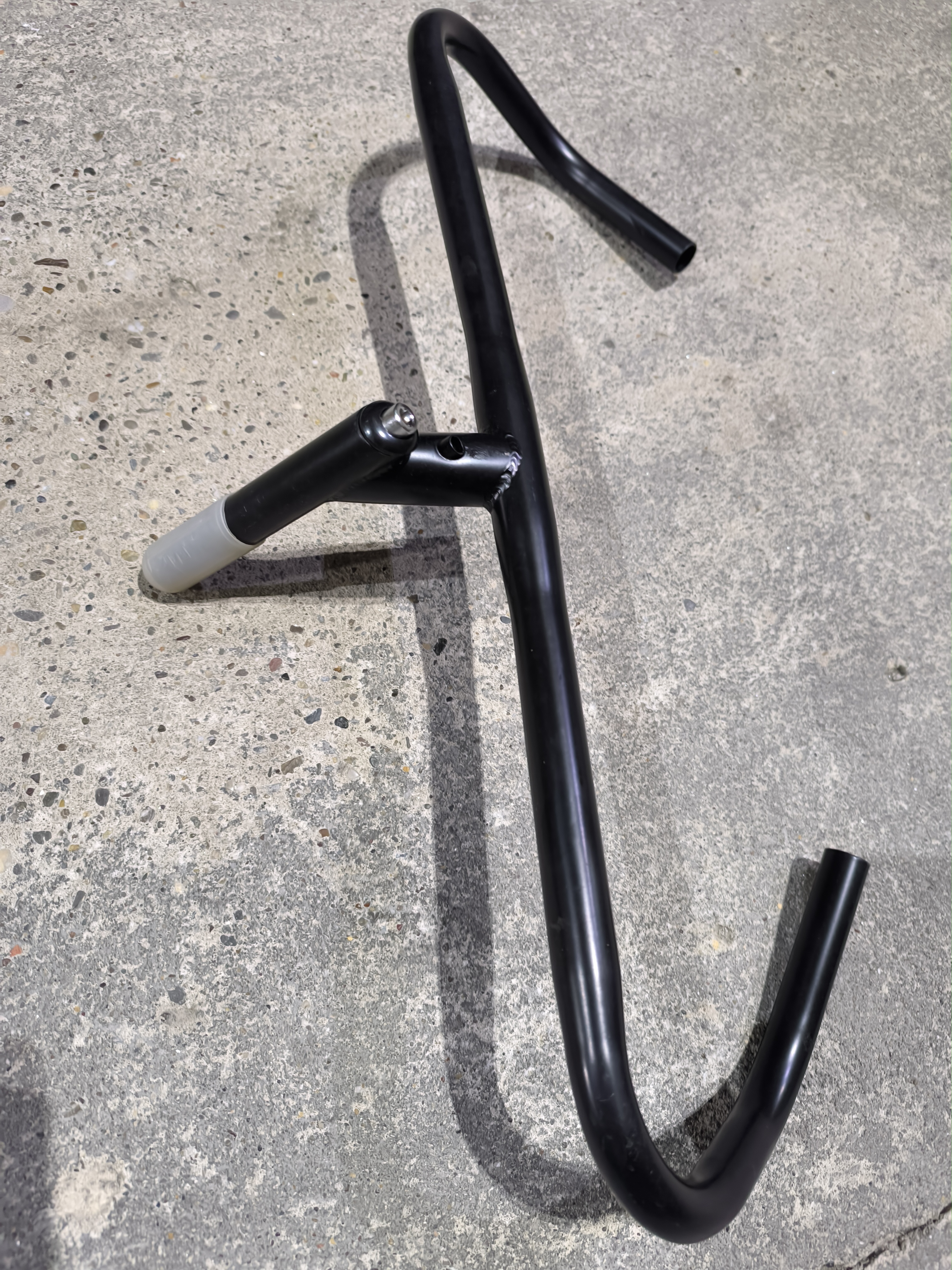 VOLAN CRNI 25.4x550mm SA LULICOM 22.2x60mm EXT SET 2015 TW