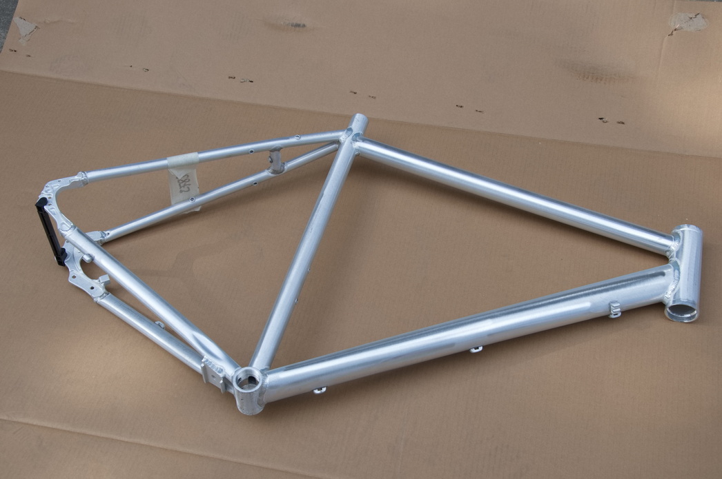 TOK16,2 28"_1dizajn F.RAM CASSINI EXPLORER 2026@@