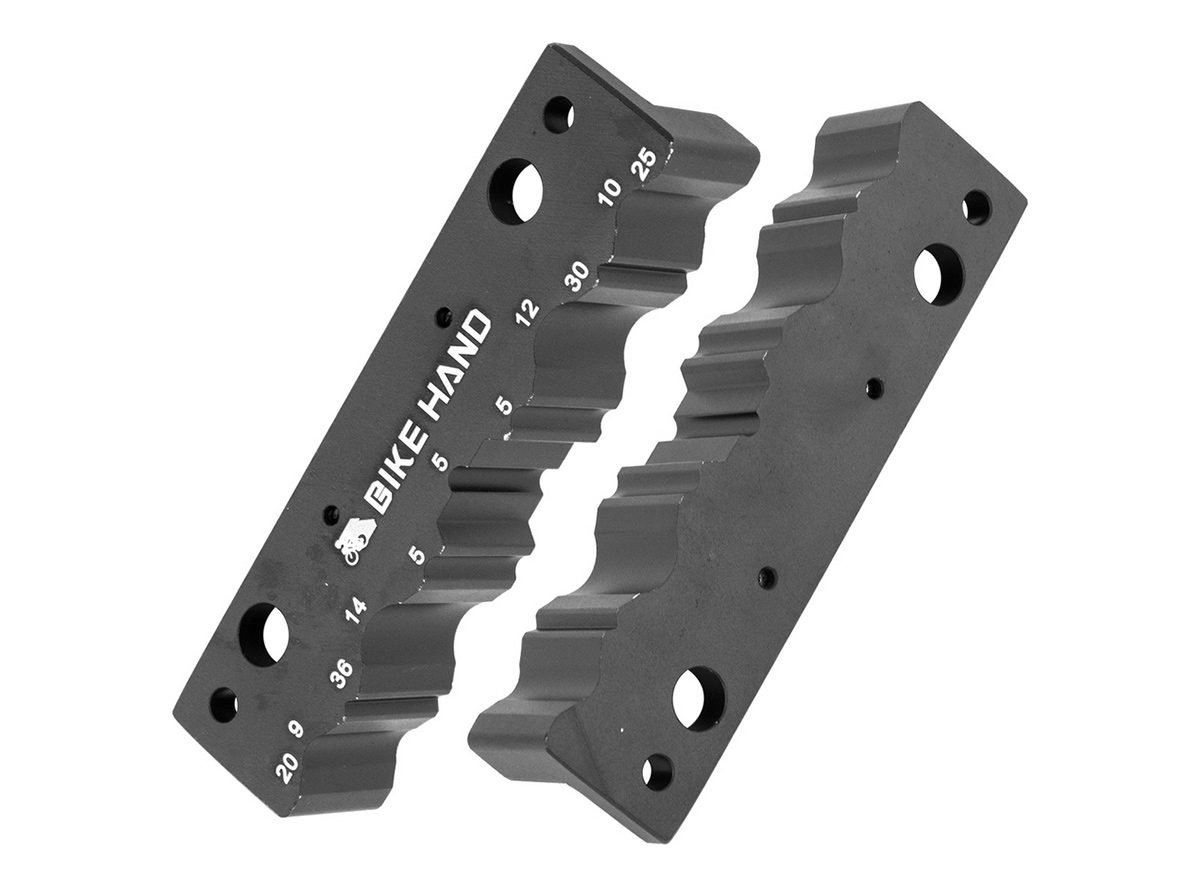 Alat za sprečavanje okretanja osovine prilikom montiranja