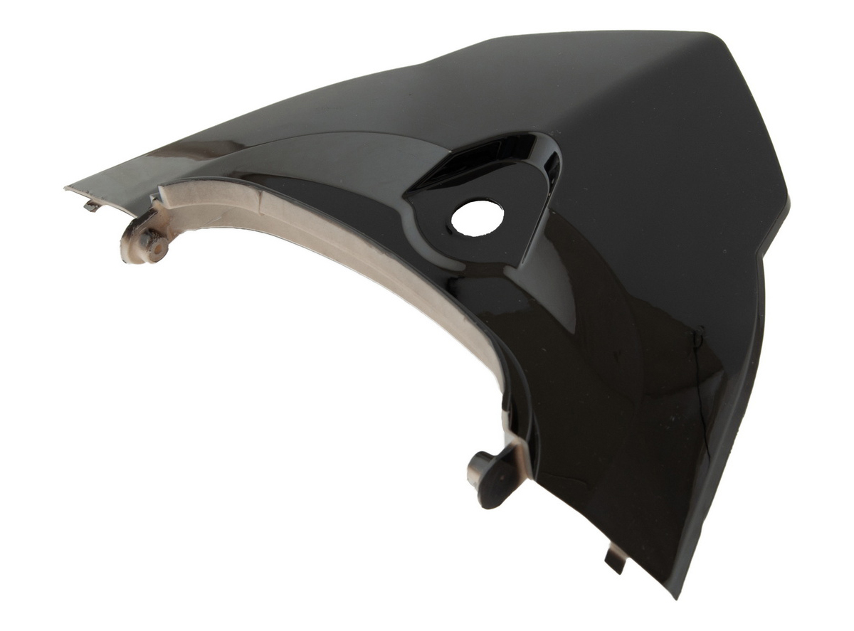 EB.MASKA ZADNJEG SVETLA CRNA SB-250