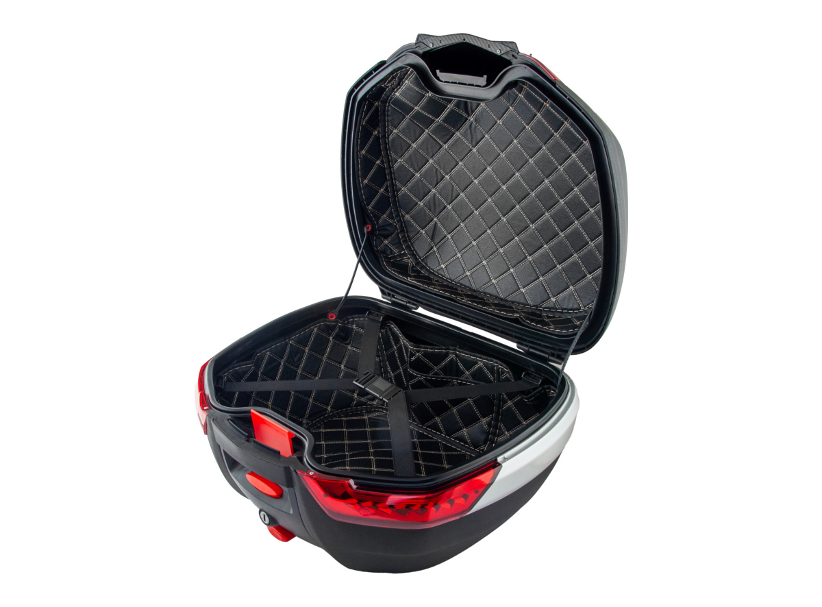 Kofer za motor zadnji crni sa reflektorom, naslonom i karbonskom zastitom 38L 52X45.5X34CM